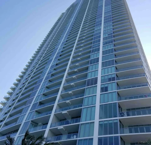 Snapwall polycarbonate facade system on a high-rise residential building